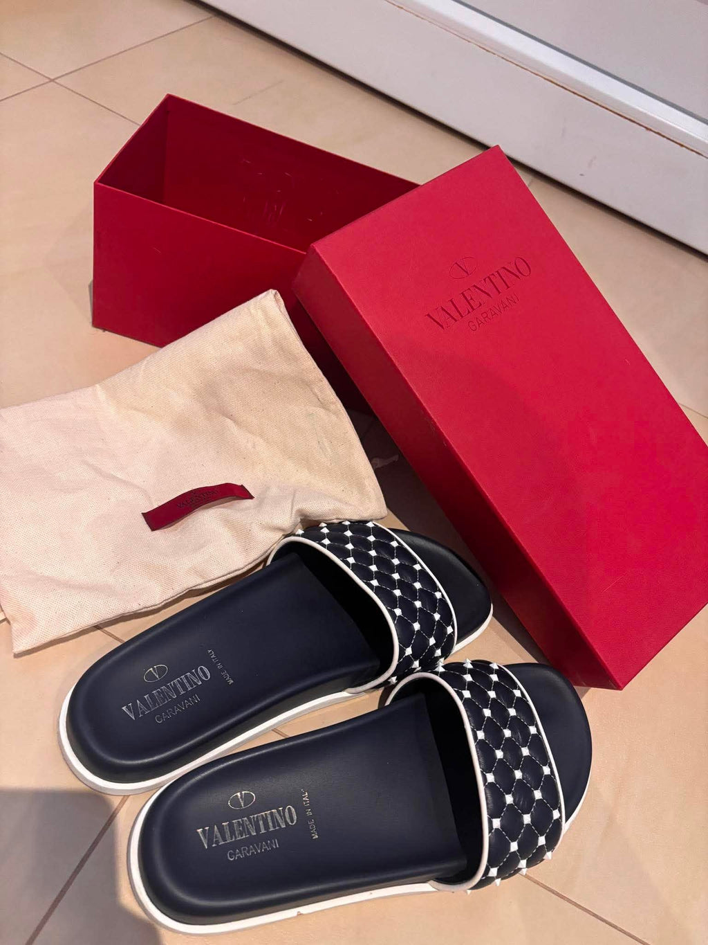 Pre-loved Valentino Garavani Rockstud Slide Sandals – Navy/White – Original Box & Dust Bag